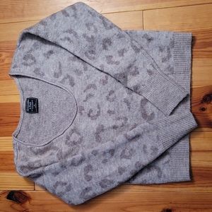 Abercrombie sweater